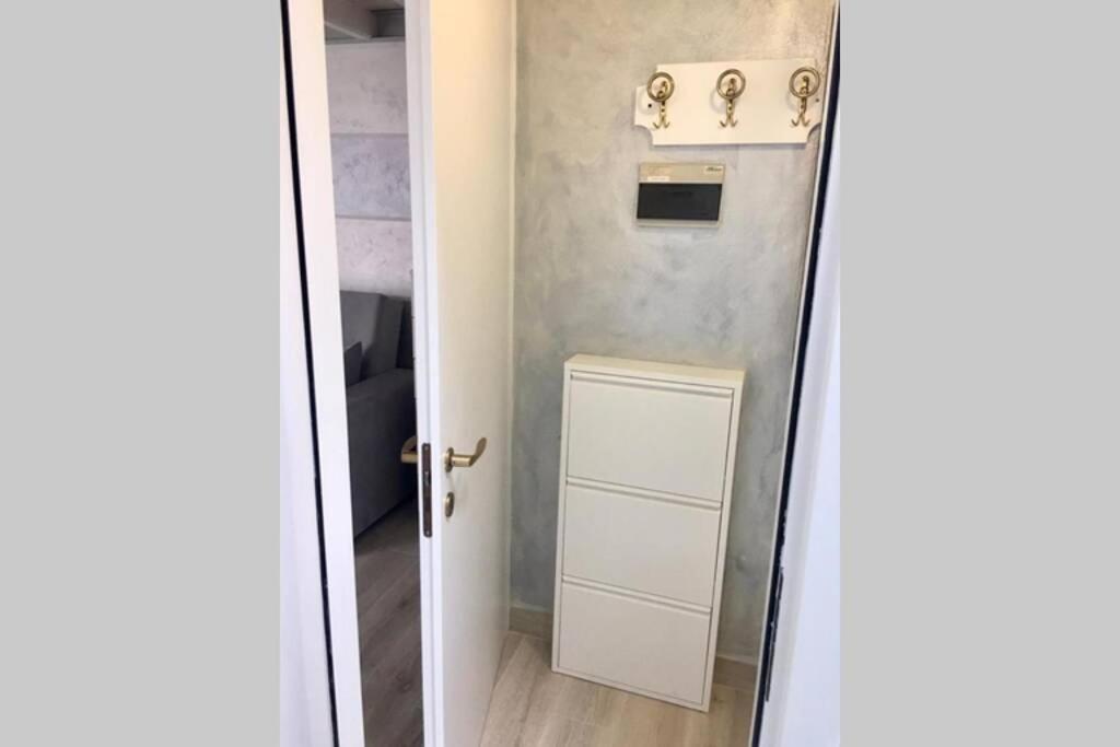 La Petite Maison De Stephanie Clusane Luaran gambar